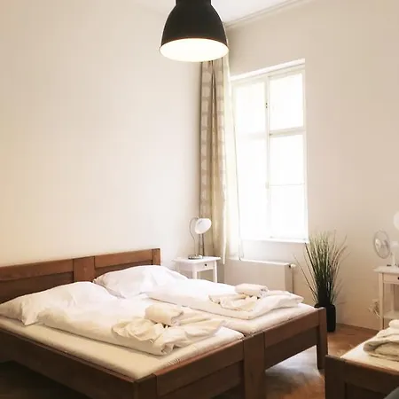 Appartement Klimentska 52 Old Town Praag